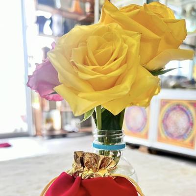 Túi đỏ gieo duyên